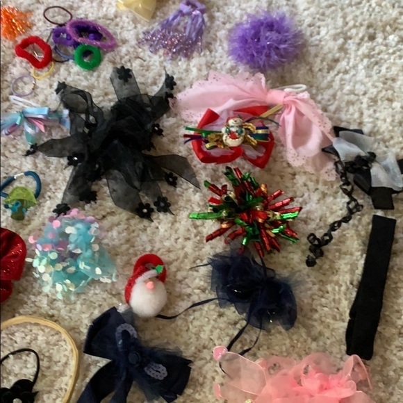 90 + girls hair accessories, ties, headbands, bows - Picture 5 of 8